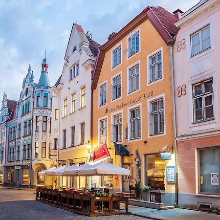 Meriton Old Town Garden Hotel Tallinn Exterior foto