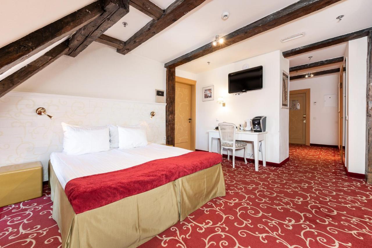 Meriton Old Town Garden Hotel Tallinn Exterior foto
