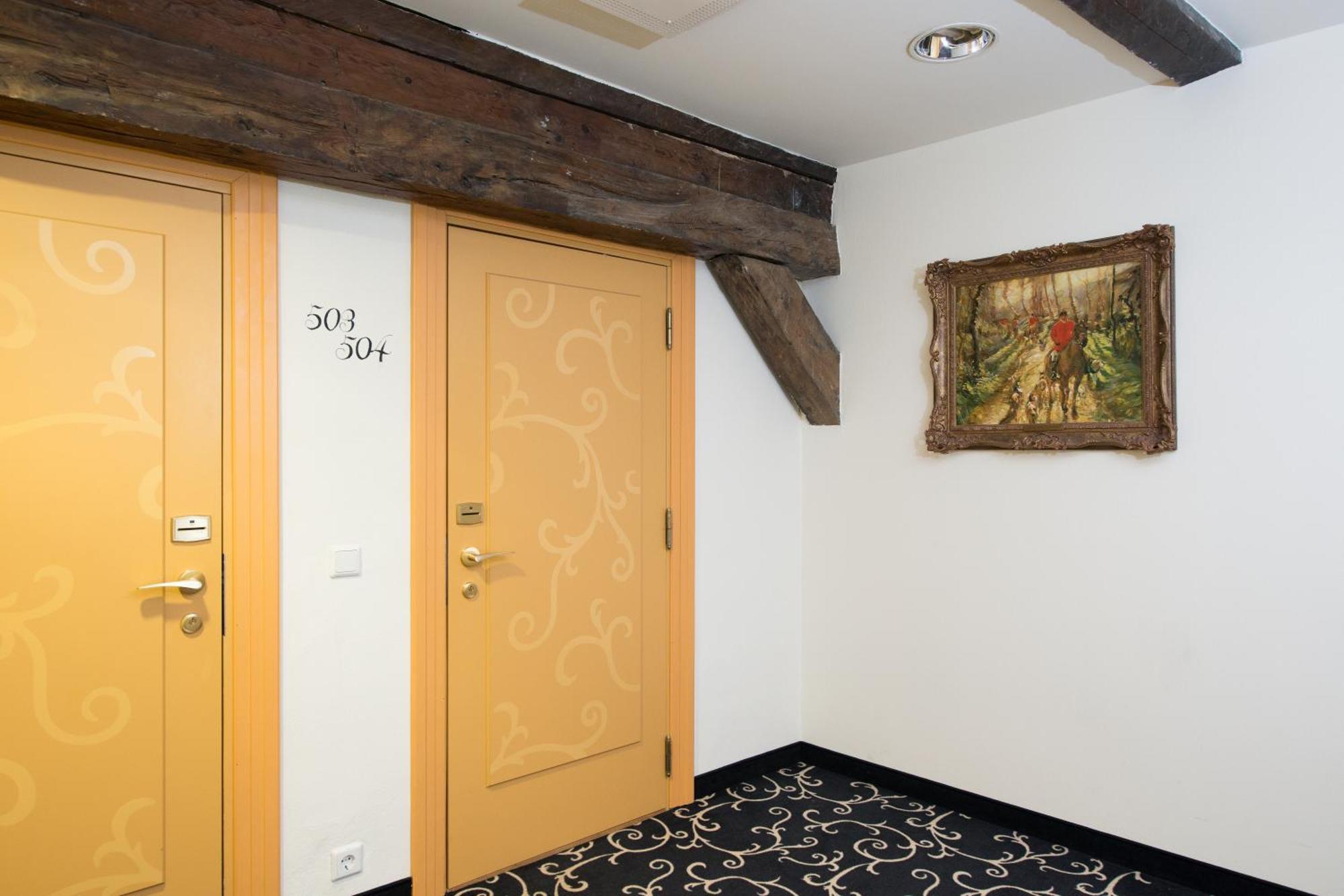 Meriton Old Town Garden Hotel Tallinn Exterior foto
