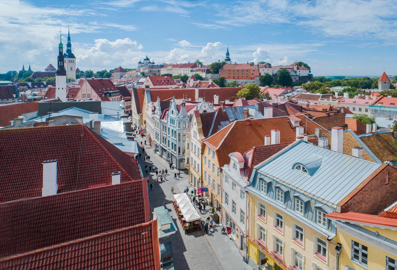 Meriton Old Town Garden Hotel Tallinn Exterior foto