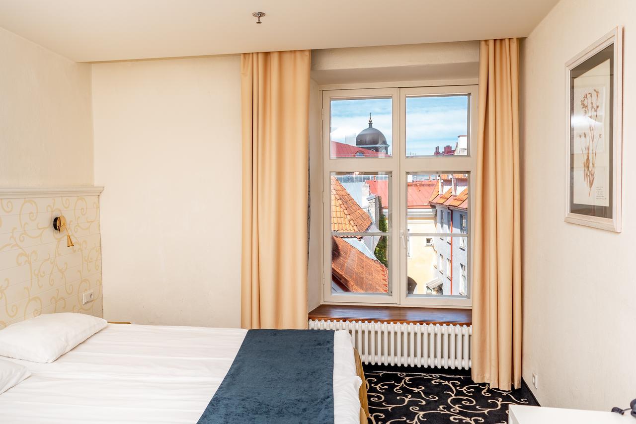 Meriton Old Town Garden Hotel Tallinn Exterior foto